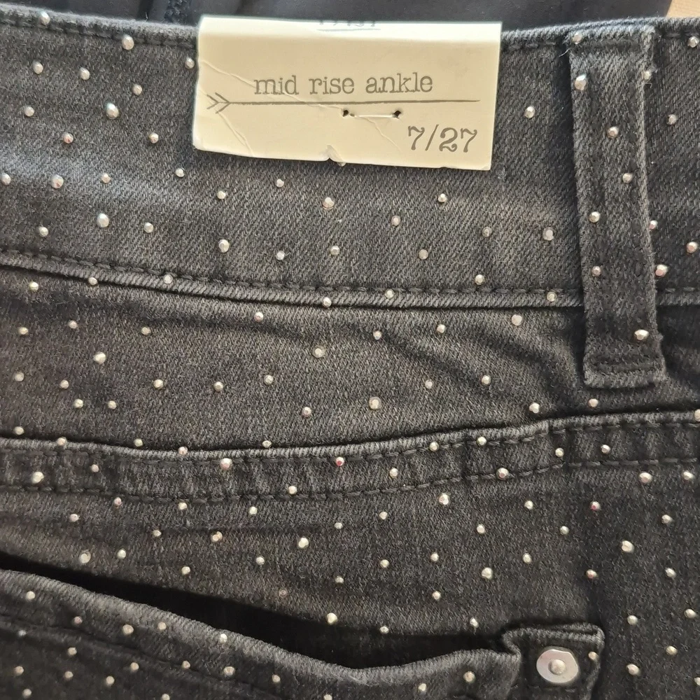 NWT BAN JARA Jr Mid Rise Black Rhinestone Jeans - 7/27" - Picture 7 of 10